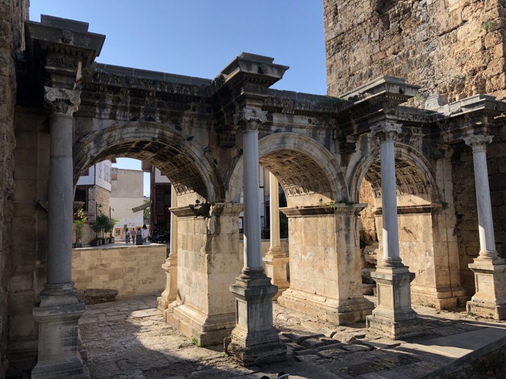 La Porte d'Hadrien